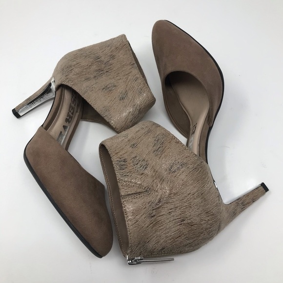 Revolution High Heels – Almond Toe, Faux Leather – Dark Tan – Size 6.5 - Picture 2 of 12